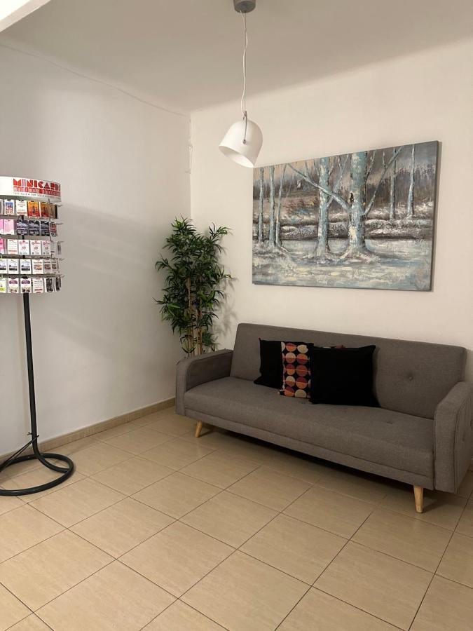 Youth Hostel - Central And Basic Drassanes Βαρκελώνη Εξωτερικό φωτογραφία