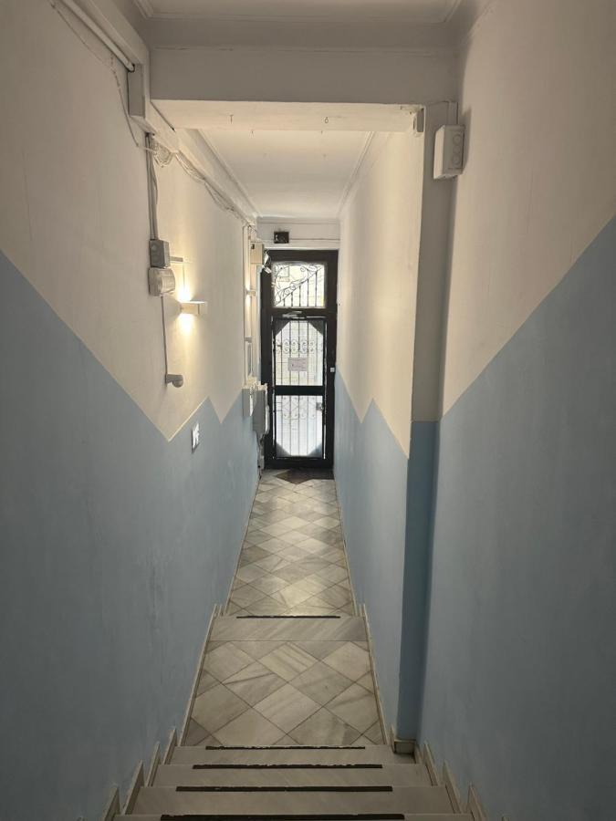 Youth Hostel - Central And Basic Drassanes Βαρκελώνη Εξωτερικό φωτογραφία