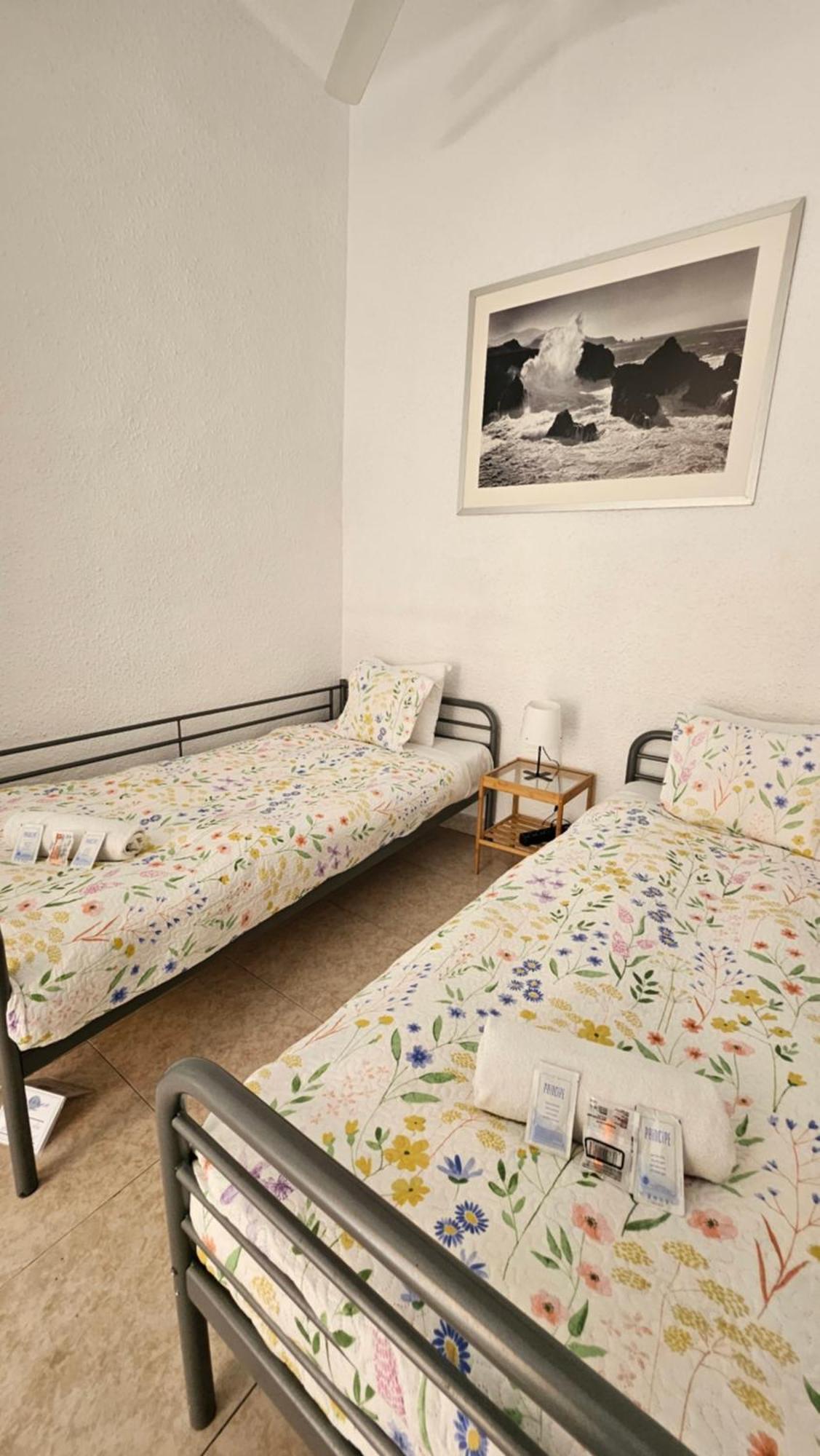 Youth Hostel - Central And Basic Drassanes Βαρκελώνη Εξωτερικό φωτογραφία