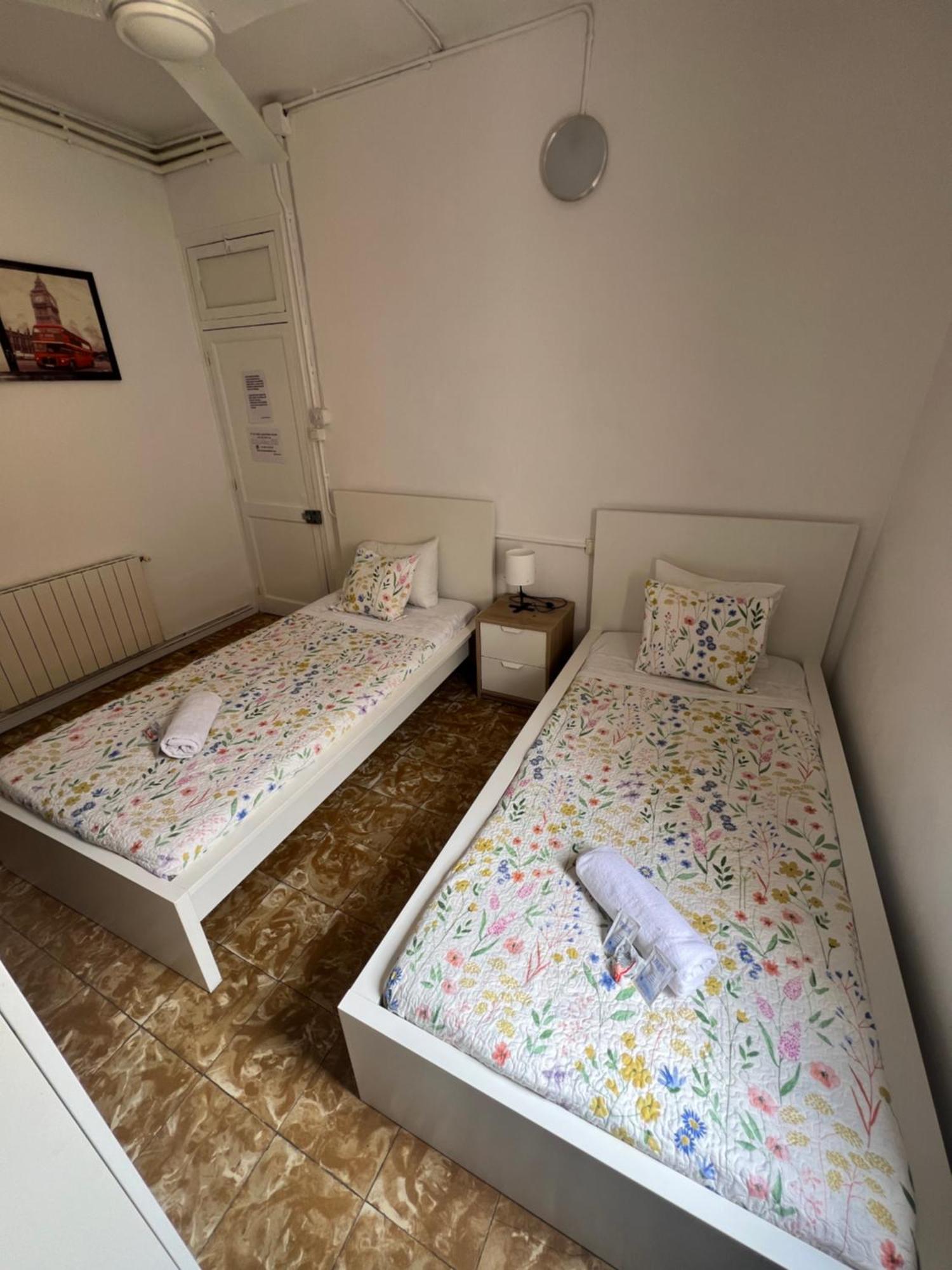 Youth Hostel - Central And Basic Drassanes Βαρκελώνη Εξωτερικό φωτογραφία
